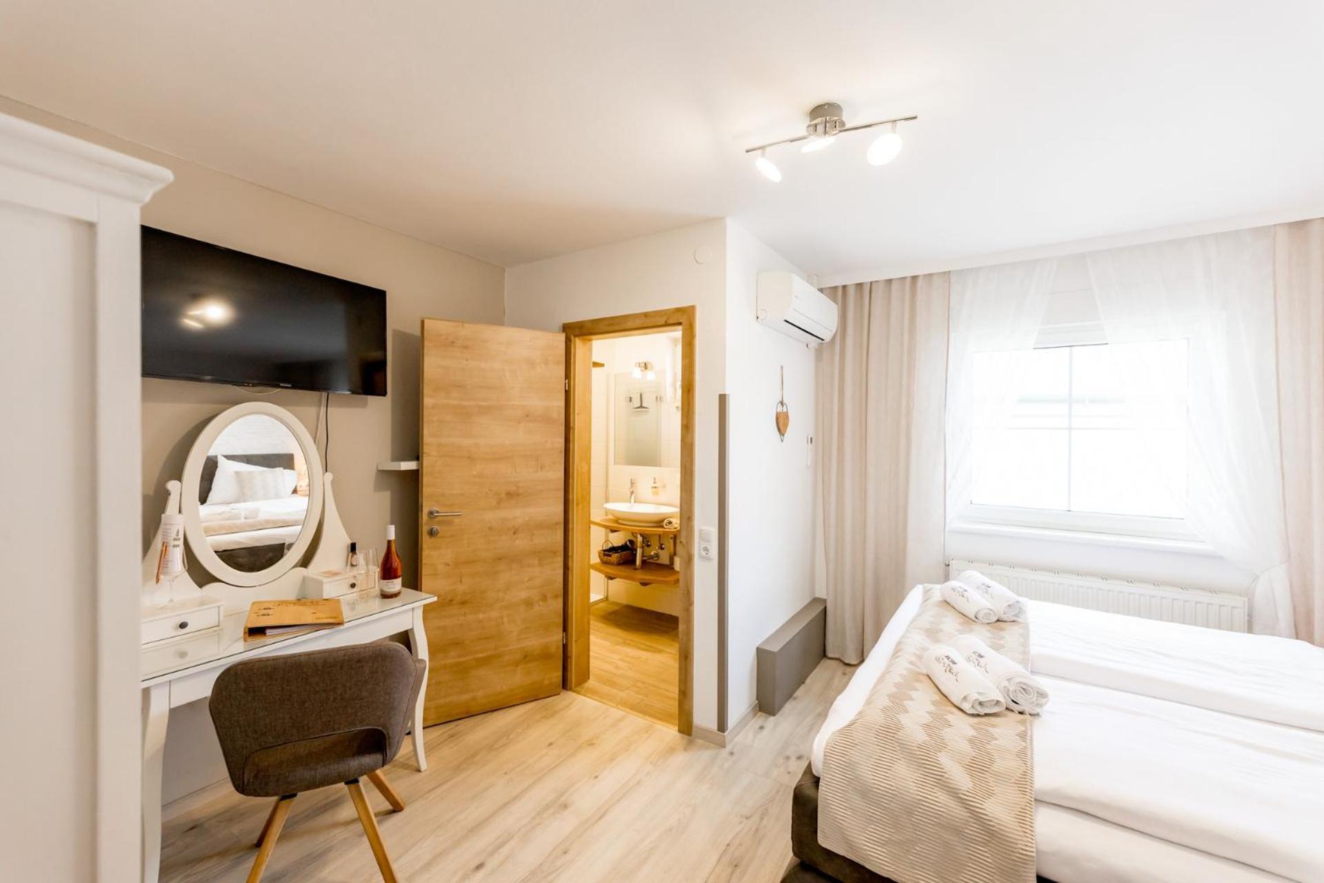 Winzerhof Lentsch Apartment Йойс Екстериор снимка
